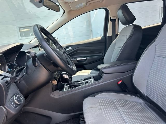 Certified 2019 Ford Escape SE FWD image 8