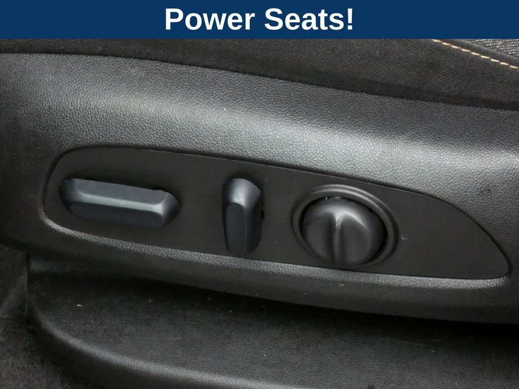 Used 2024 Chevrolet Equinox LT AWD/4WD image 12