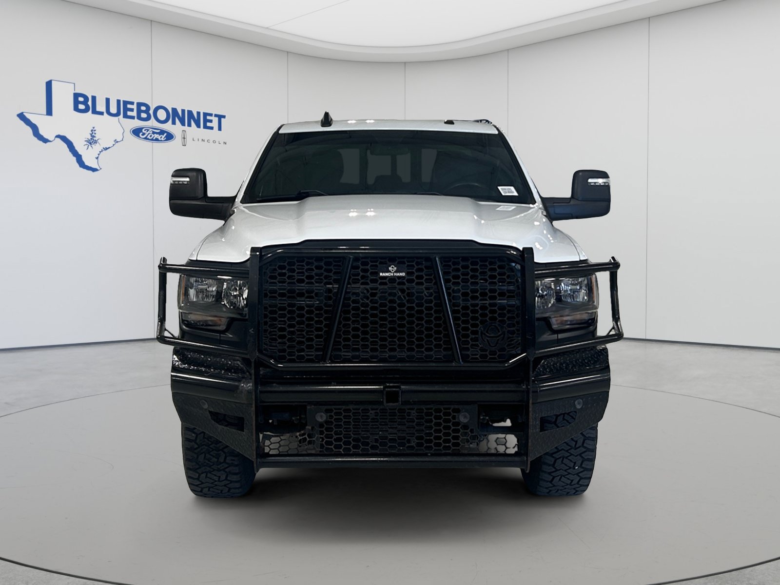 Used 2023 RAM 3500 Tradesman AWD/4WD image 2