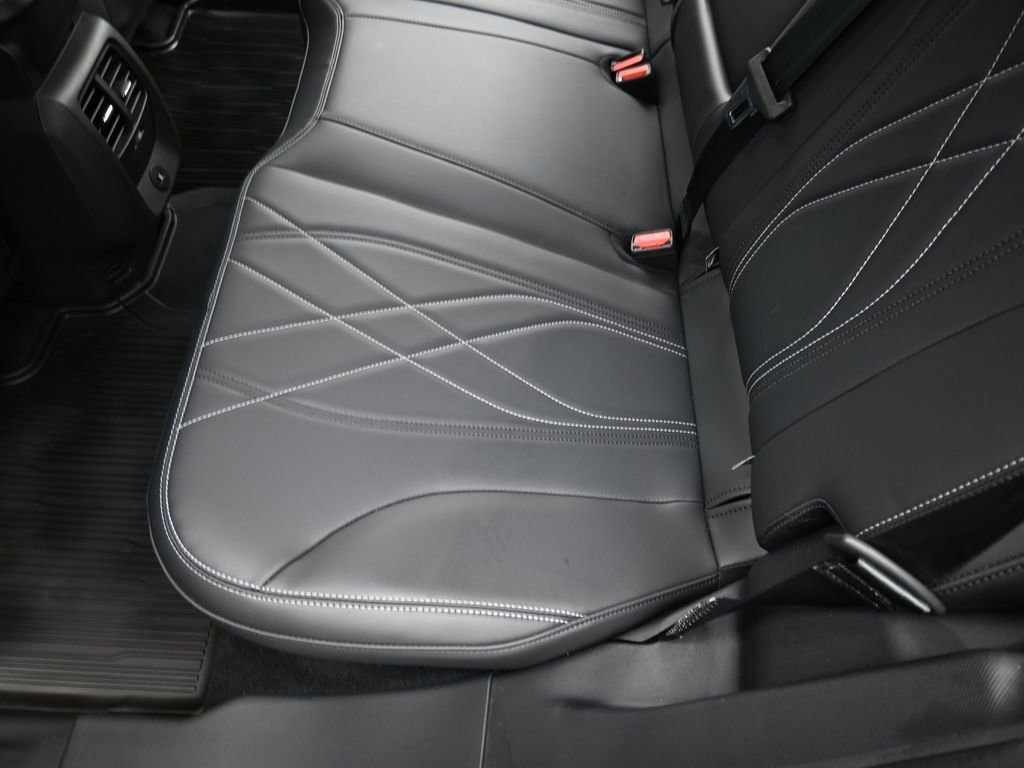 Certified 2025 Ford Mustang Mach-E Select w/ Comfort Package Lite image 42