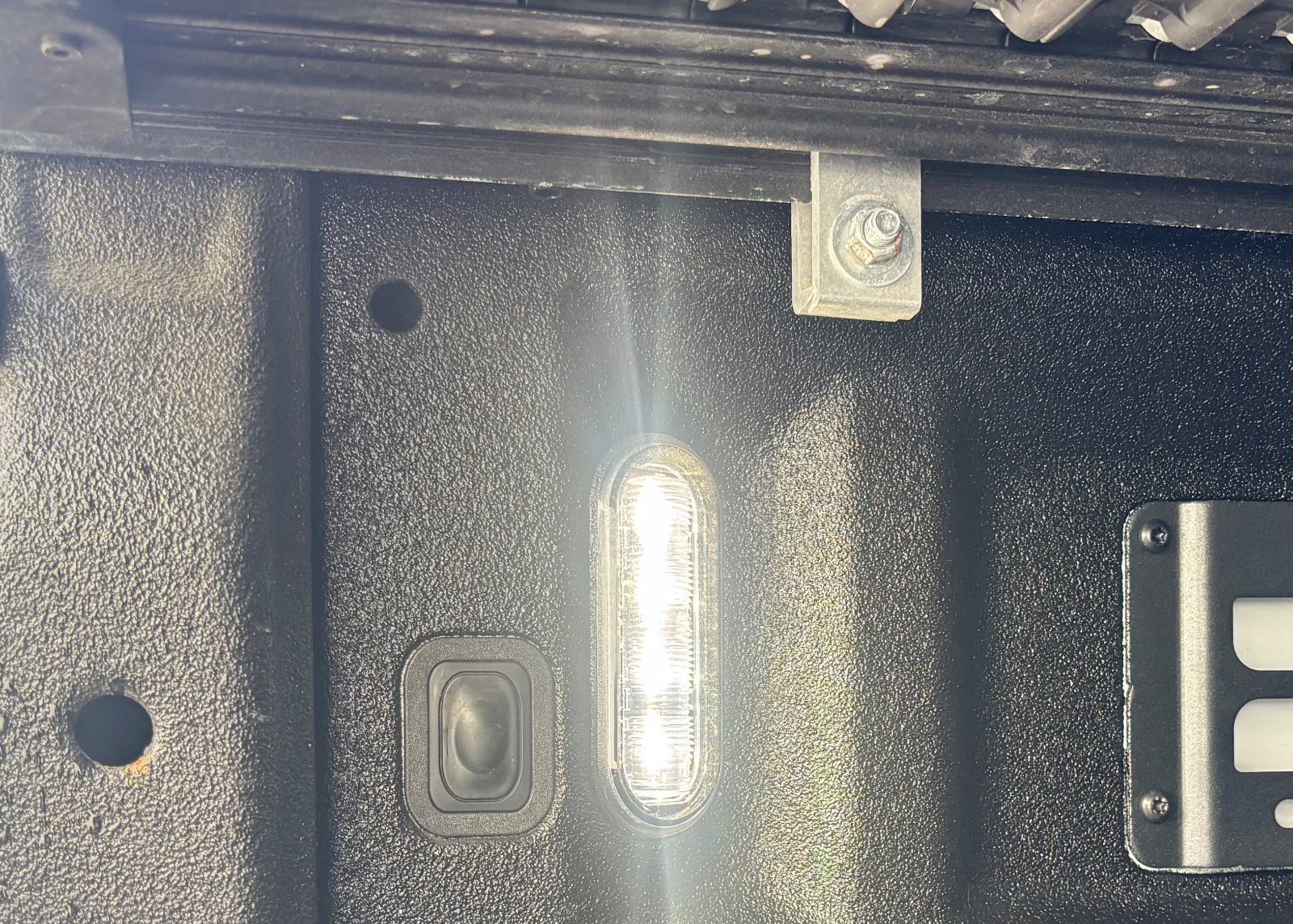 Certified 2023 Ford F150 Lariat w/ Equipment Group 502A High image 12