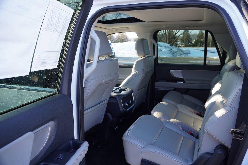 Certified 2025 Ford Expedition Max Active image 17