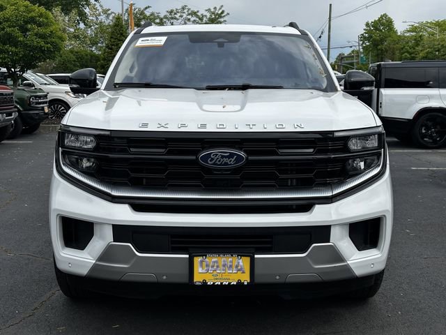 Certified 2025 Ford Expedition Max Platinum AWD/4WD image 2