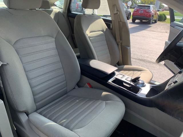 Certified 2019 Ford Fusion SE FWD image 26