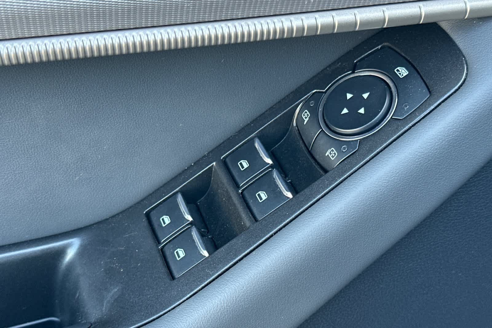Certified 2025 Ford Explorer Active RWD image 14