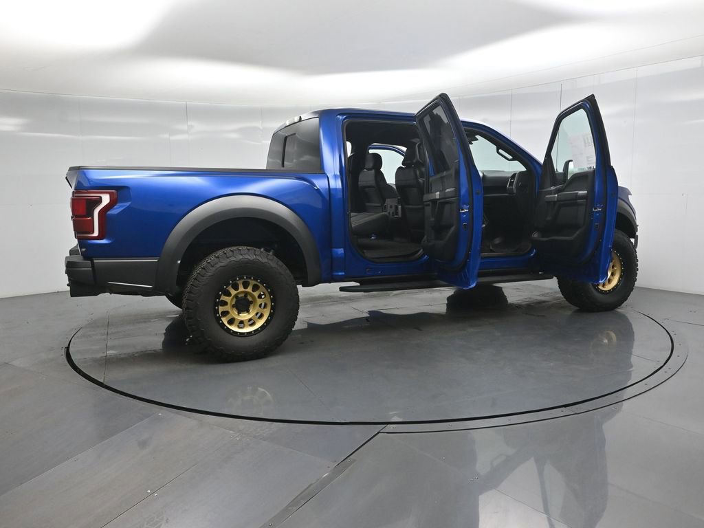 Certified 2017 Ford F150 Raptor w/ Equipment Group 801A Mid image 5