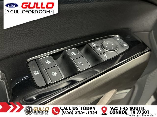 Used 2024 Nissan Pathfinder Platinum FWD image 21