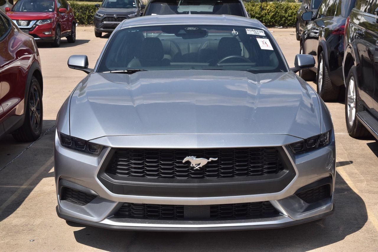 Certified 2026 Ford Mustang Premium RWD image 3