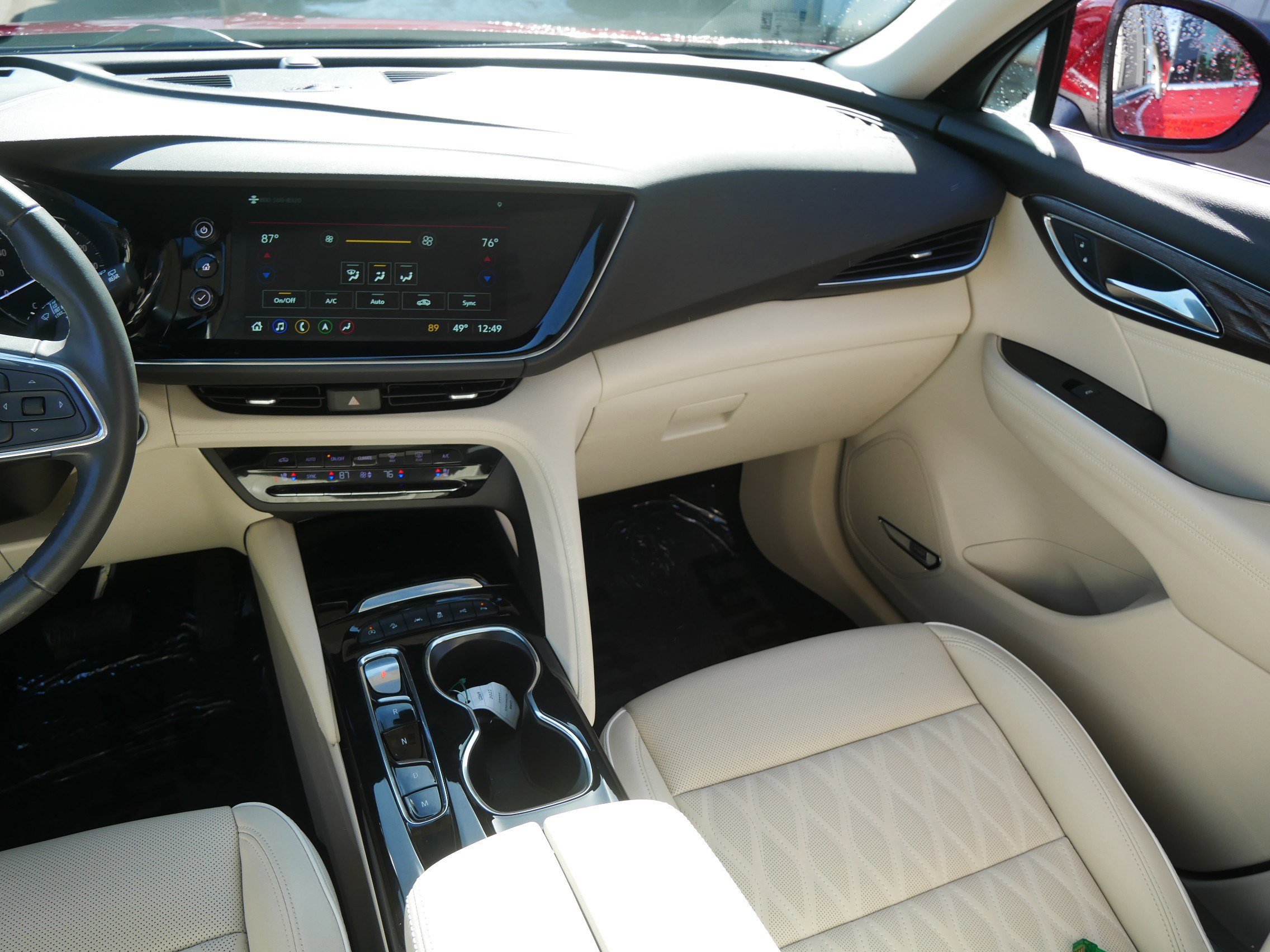 Used 2022 Buick Envision Avenir w/ Technology Package II image 11