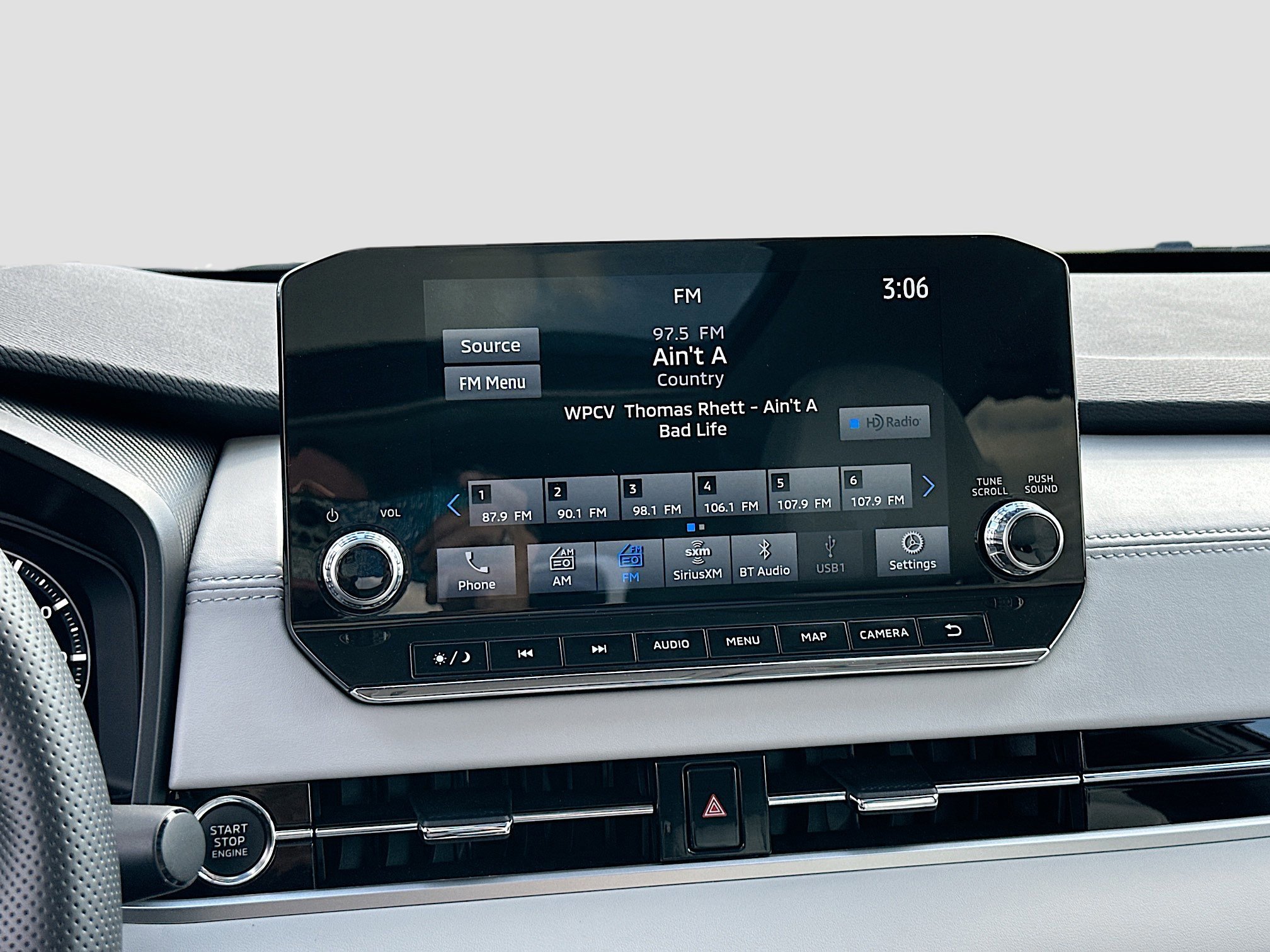 Used 2024 Mitsubishi Outlander SEL Black Edition image 15