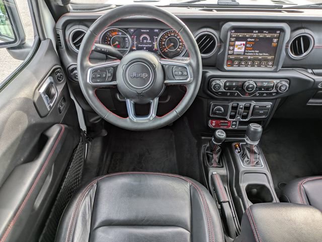 Used 2023 Jeep Gladiator Rubicon AWD/4WD image 16