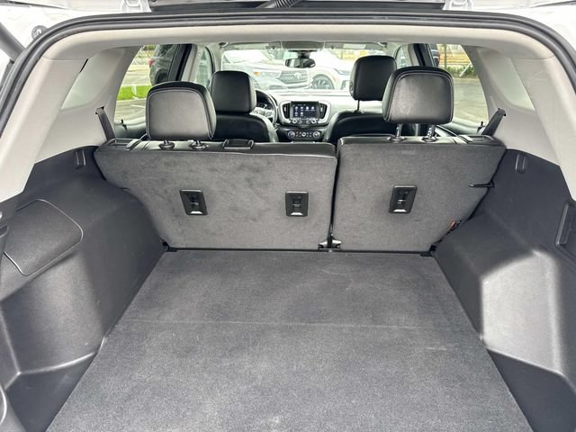 Used 2022 GMC Terrain SLT w/ Infotainment Package II FWD image 32
