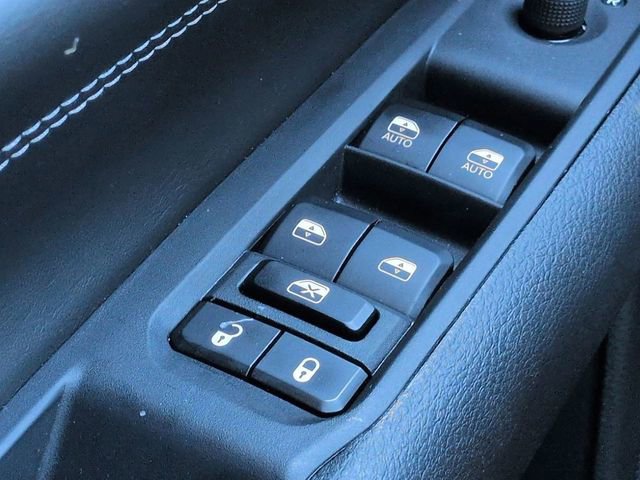 Used 2024 Jeep Compass Latitude w/ Altitude Special Edition image 22