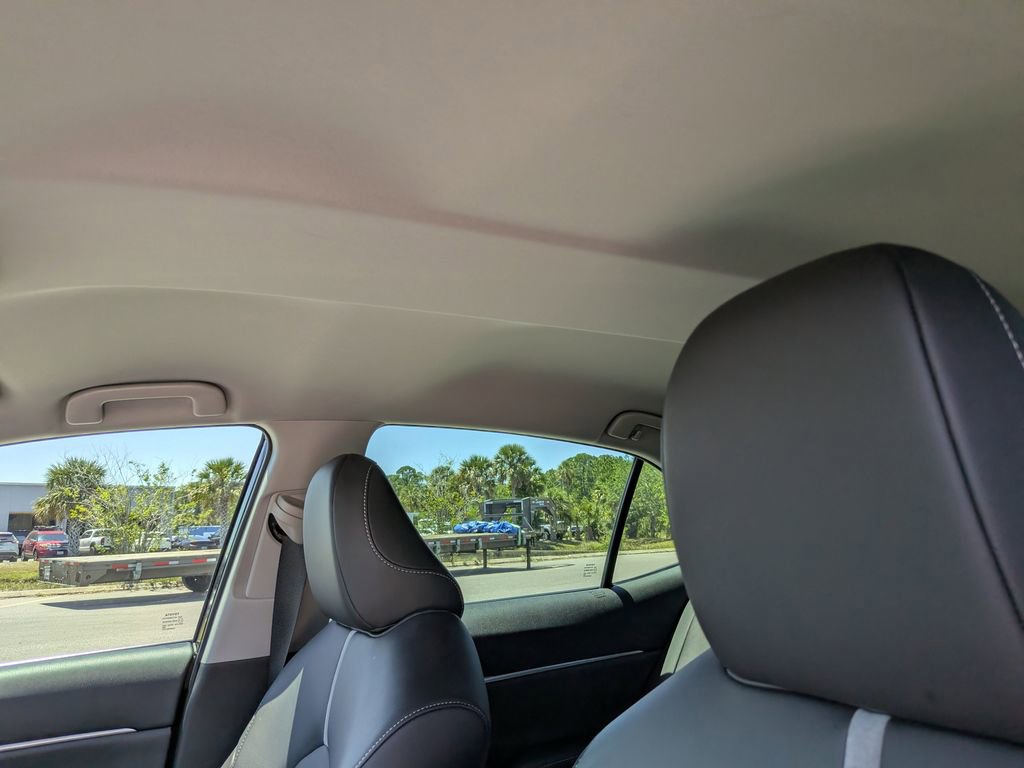 Used 2022 Toyota Camry XSE FWD image 20