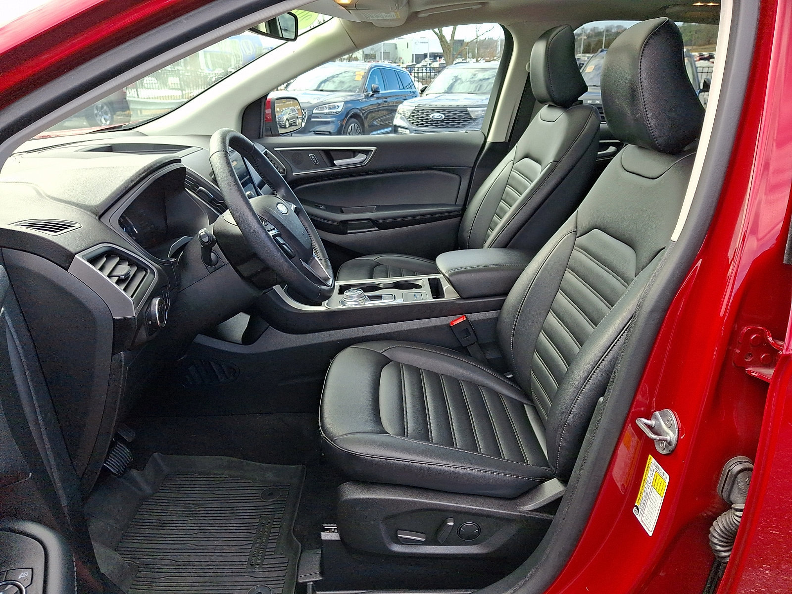 Certified 2024 Ford Edge SEL w/ Convenience Package image 13