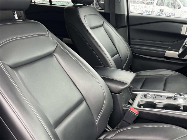 Certified 2023 Ford Explorer XLT w/ Equipment Group 202A image 26