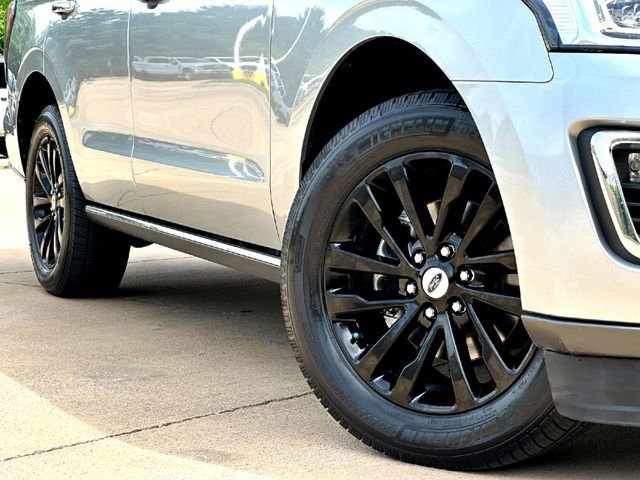 Certified 2020 Ford Expedition Limited AWD/4WD image 6