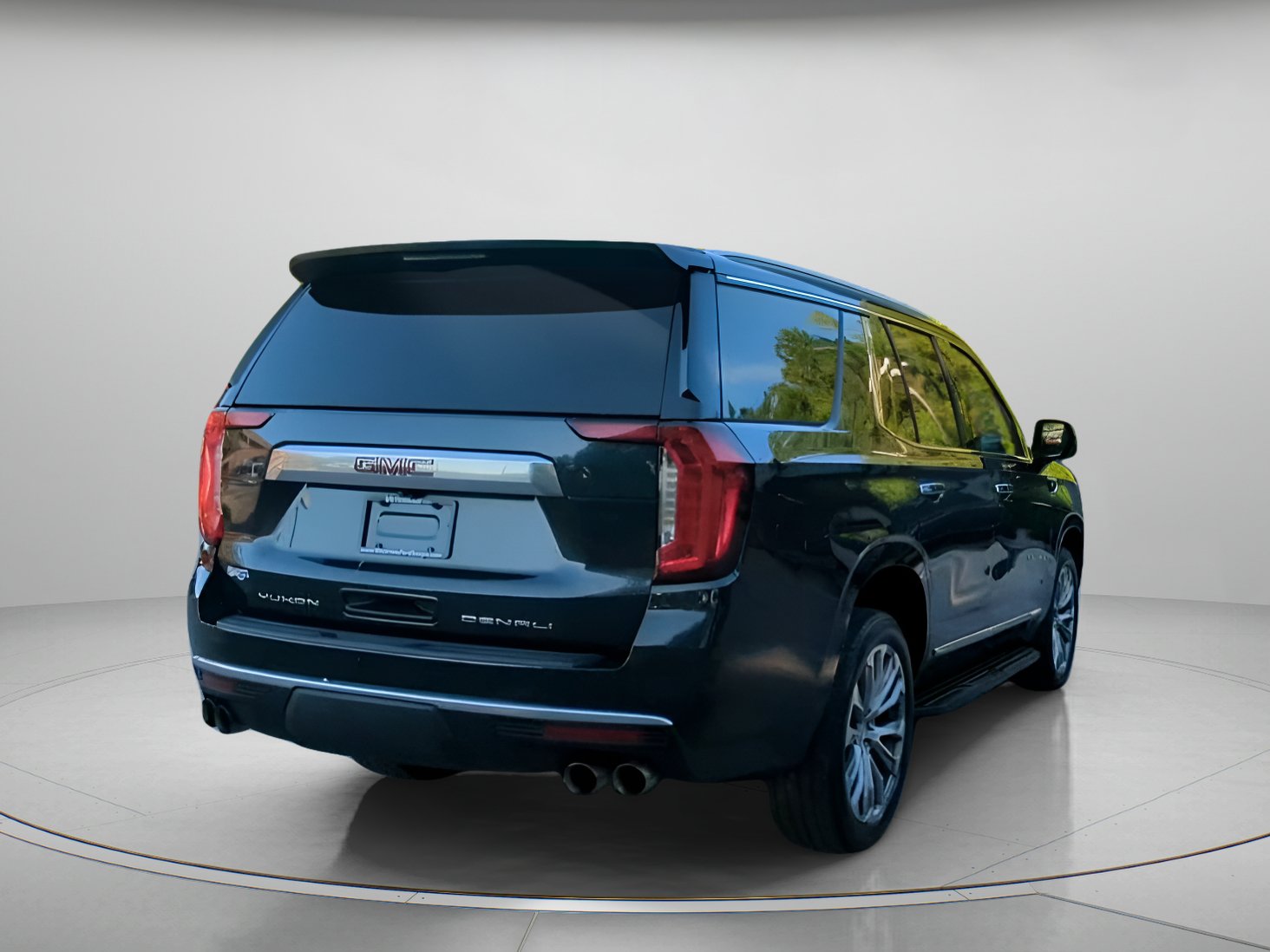 Used 2021 GMC Yukon Denali RWD image 26