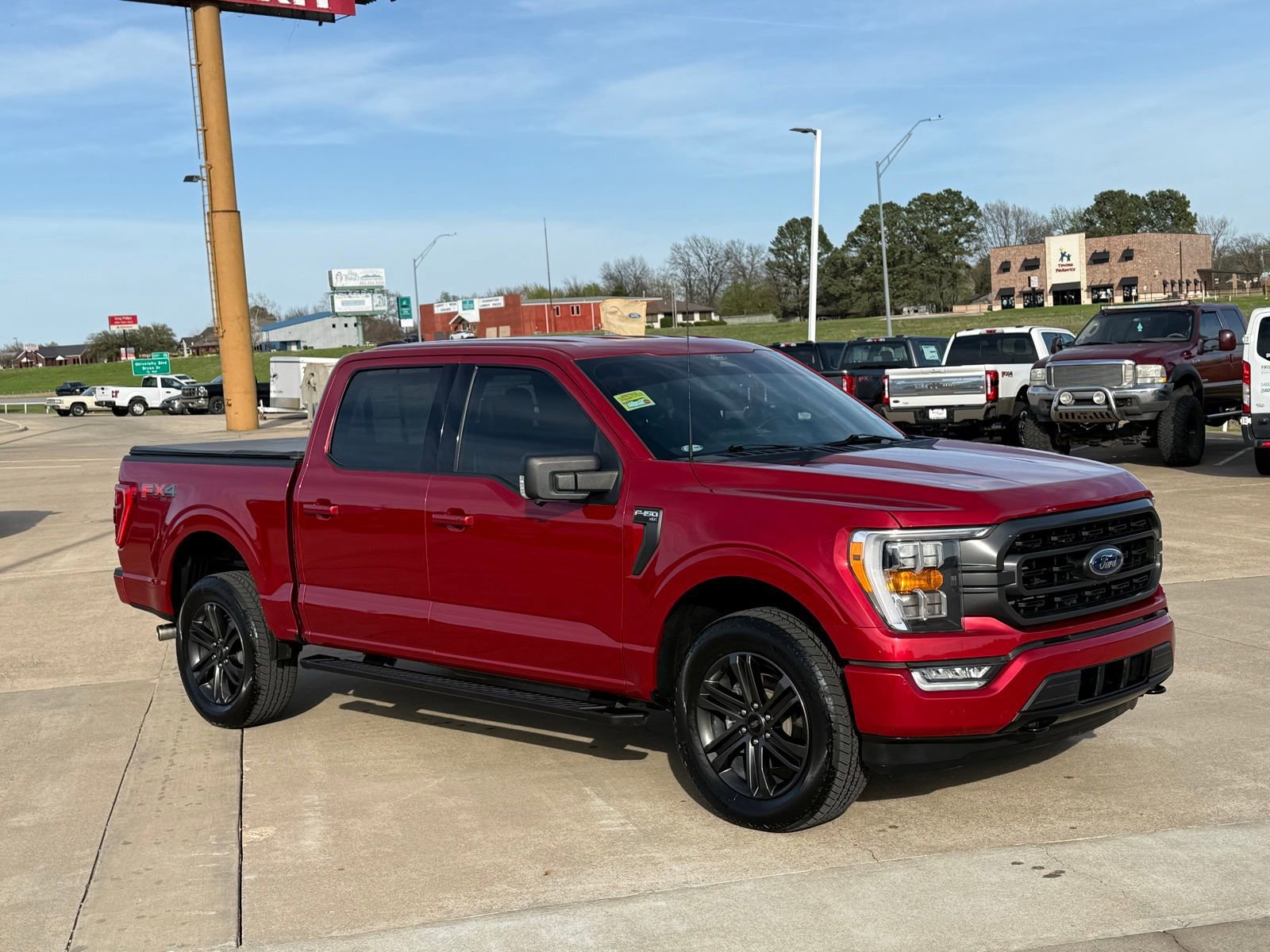 Certified 2022 Ford F150 XLT w/ Equipment Group 302A High image 7