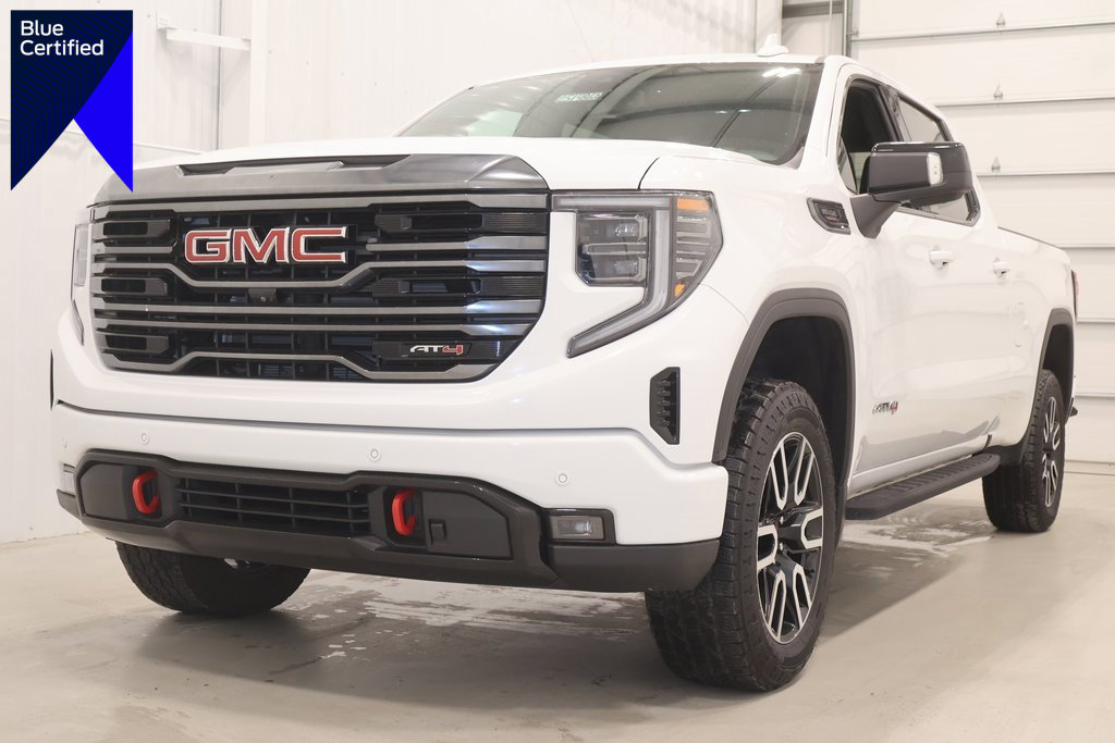 Used 2023 GMC Sierra 1500 AT4 w/ AT4 Preferred Package image 1