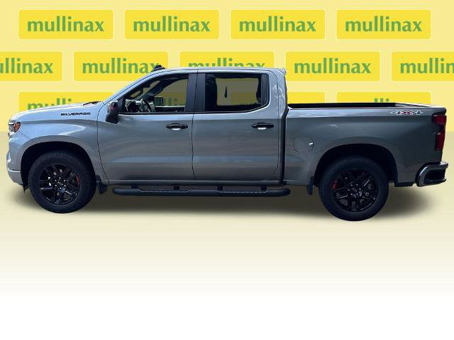 Used 2024 Chevrolet Silverado 1500 RST w/ Redline Edition AWD/4WD image 11