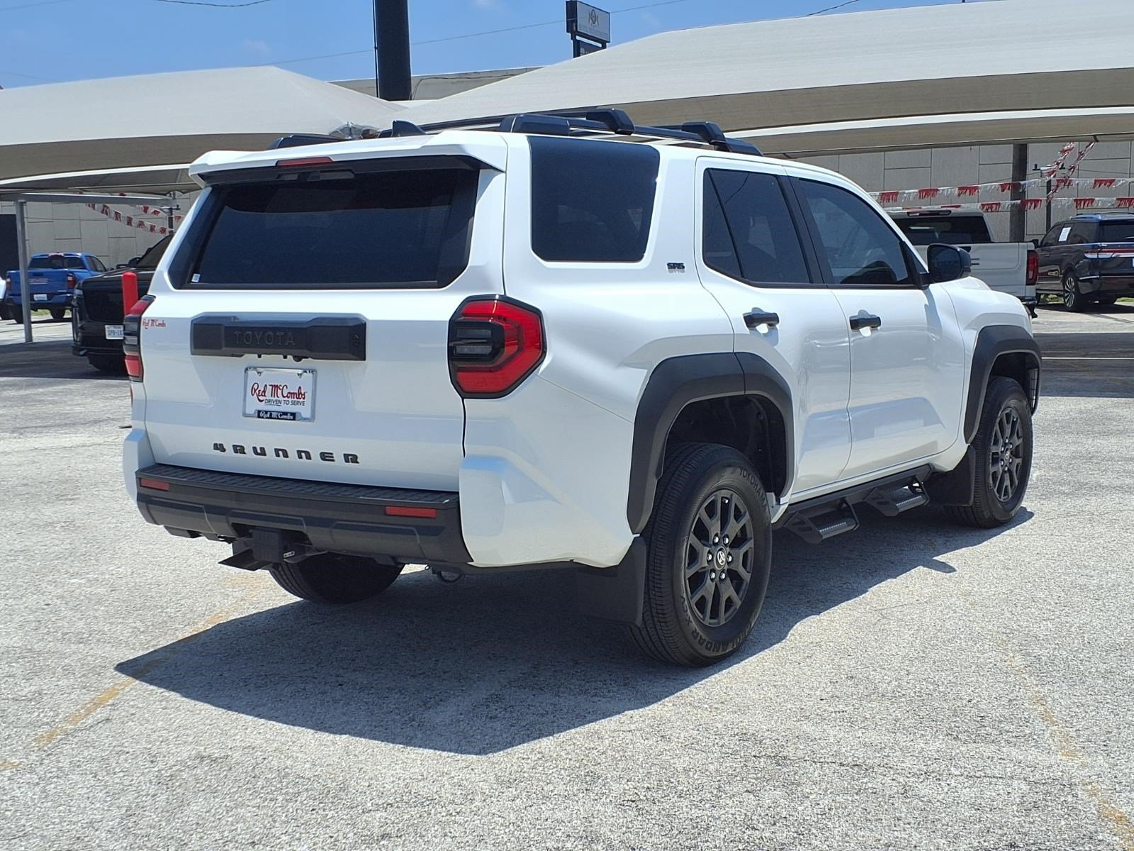 Used 2025 Toyota 4Runner SR5 AWD/4WD image 6