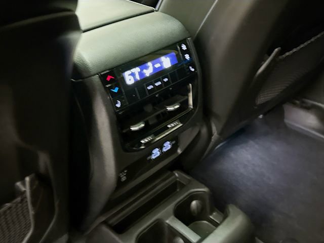 Used 2023 Jeep Grand Cherokee L Overland AWD/4WD image 27