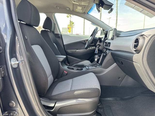 Used 2021 Hyundai Kona SE image 29