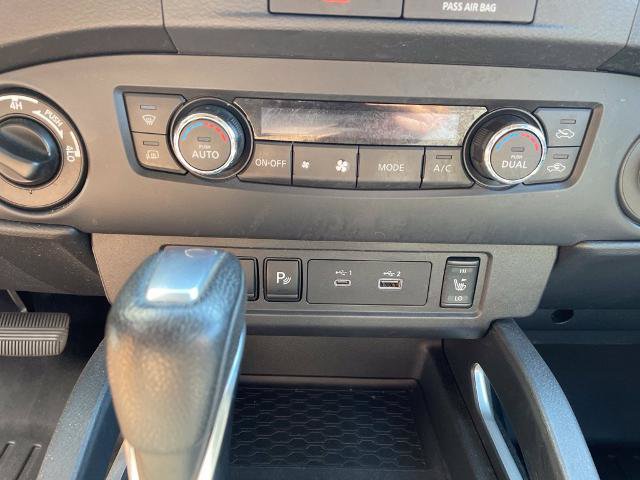 Used 2023 Nissan Frontier SV w/ SV Convenience Package AWD/4WD image 18