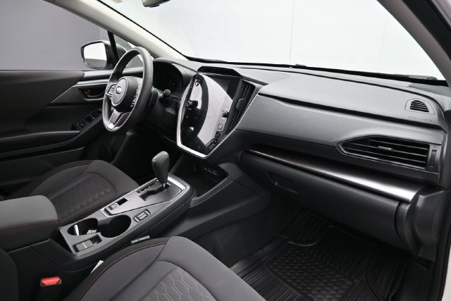 Used 2025 Subaru Impreza 2.0i Sport AWD/4WD image 28