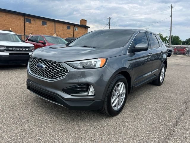 Certified 2024 Ford Edge SEL w/ Convenience Package AWD/4WD image 29