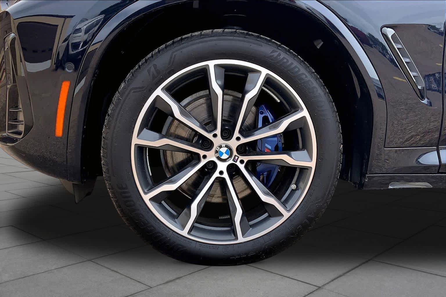 Used 2023 BMW X4 M40i w/ Parking Assistance Package AWD/4WD image 21