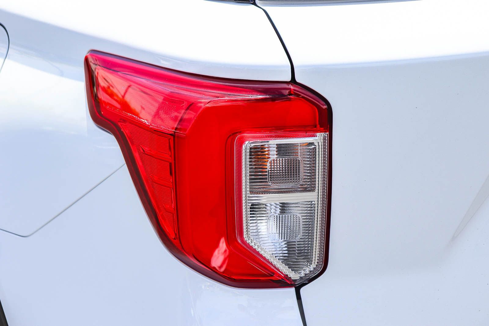 Certified 2023 Ford Explorer XLT w/ Equipment Group 202A image 7