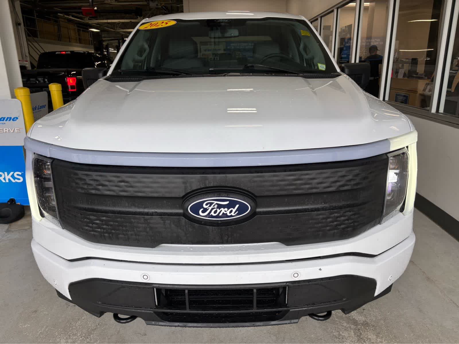 Certified 2025 Ford F150 Lightning Flash AWD/4WD image 3