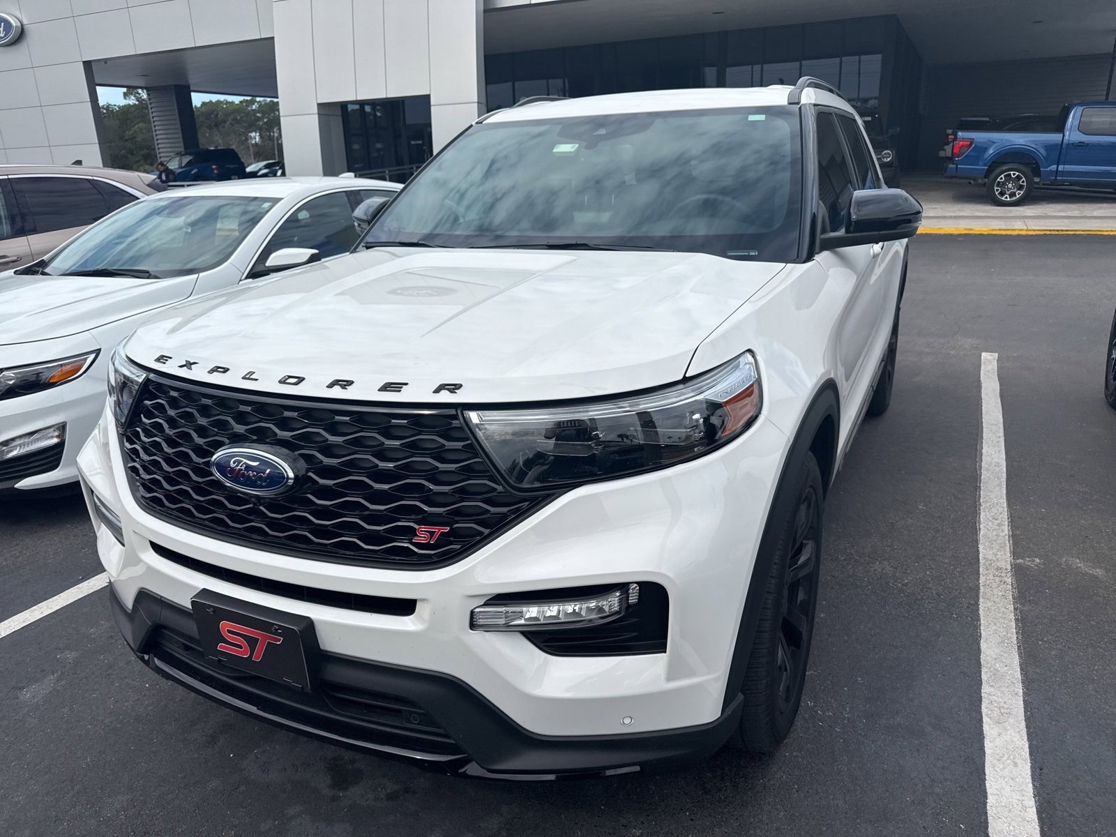 Certified 2024 Ford Explorer ST w/ Equipment Group 401A image 2