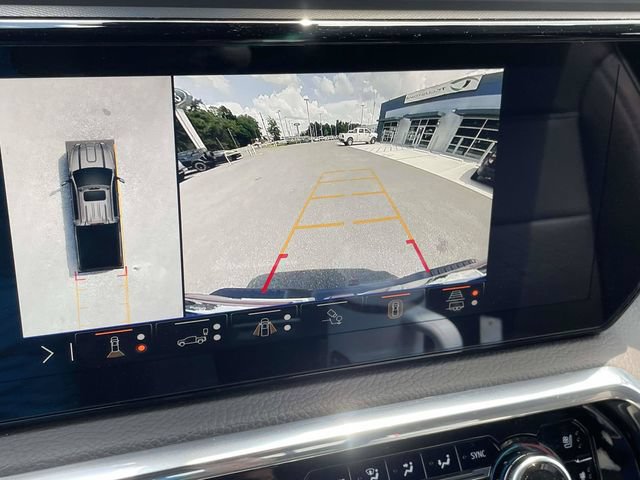 Used 2024 GMC Sierra 2500 Denali w/ Denali Reserve Package AWD/4WD image 12