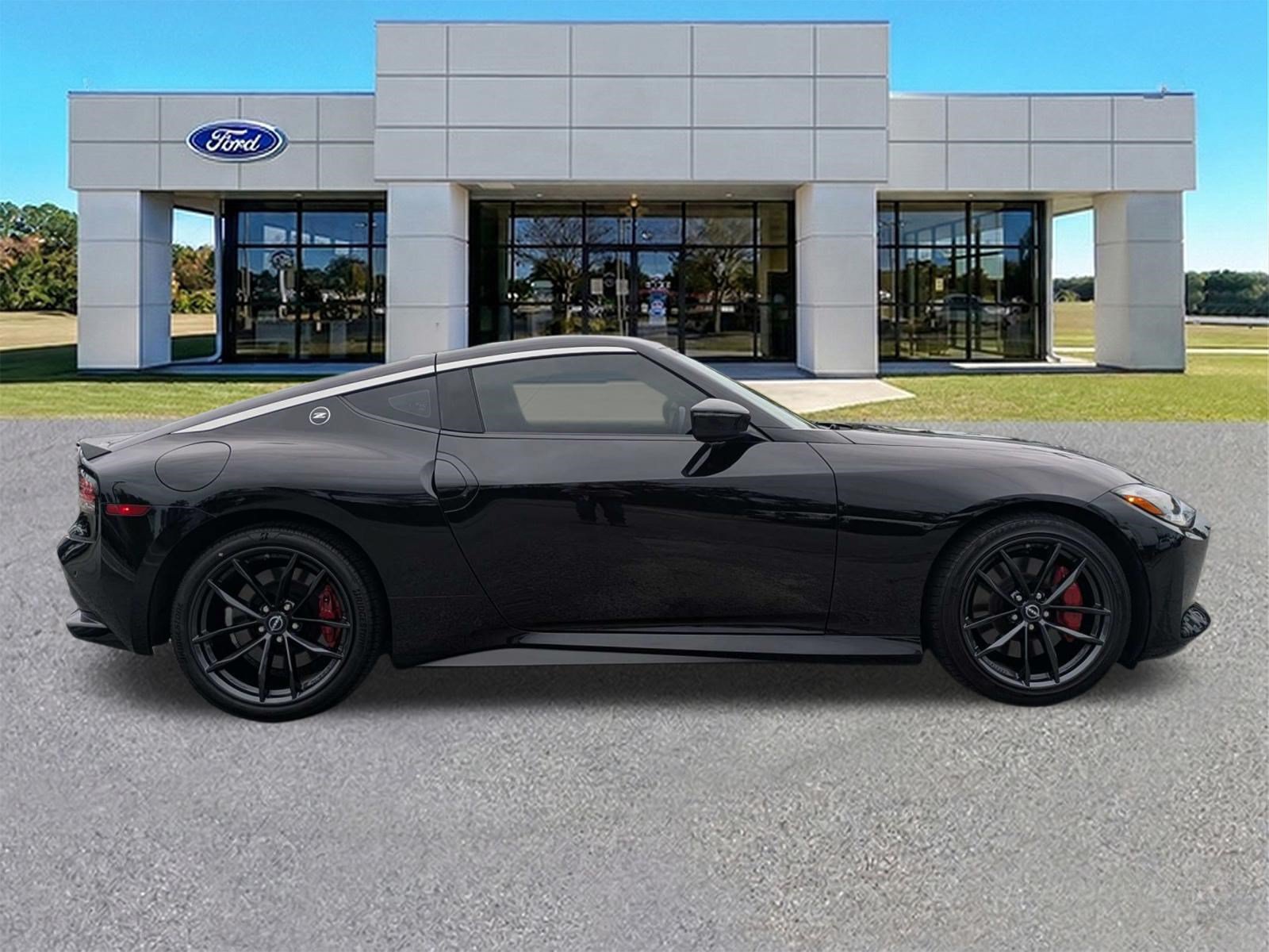 Used 2025 Nissan Z Performance RWD image 3