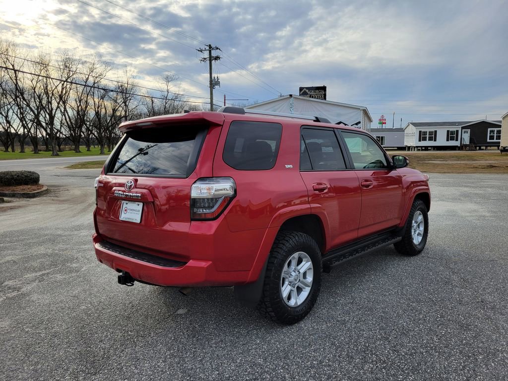Used 2024 Toyota 4Runner SR5 Premium image 5