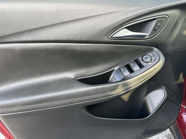 Used 2023 Buick Encore GX Select w/ Safety Package II FWD image 23