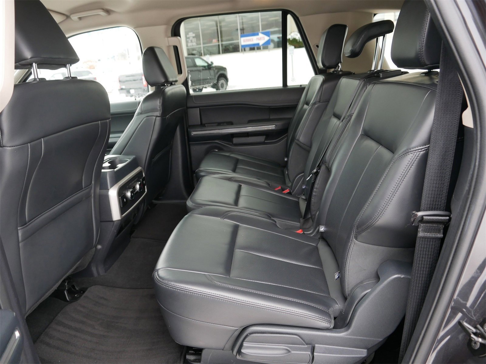 Certified 2024 Ford Expedition Max XLT image 16