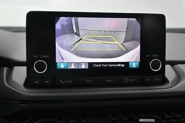 Used 2024 Honda Accord EX image 11