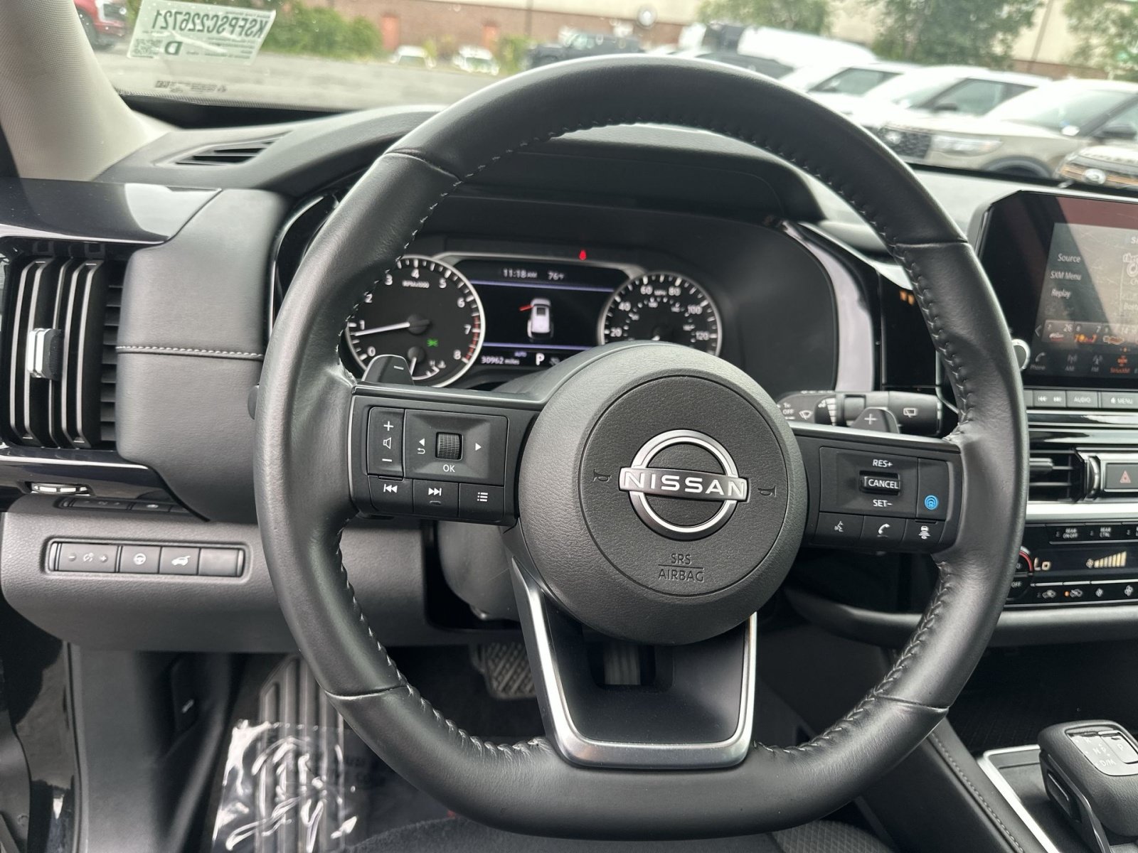 Used 2025 Nissan Pathfinder SV AWD/4WD image 17