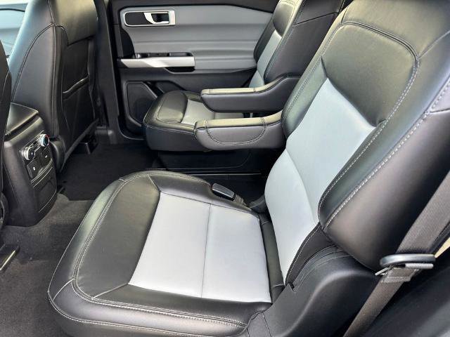 Certified 2022 Ford Explorer XLT w/ Equipment Group 202A image 13