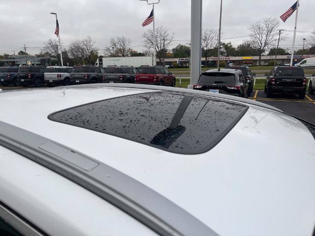 Used 2022 Lexus NX 350h AWD image 9
