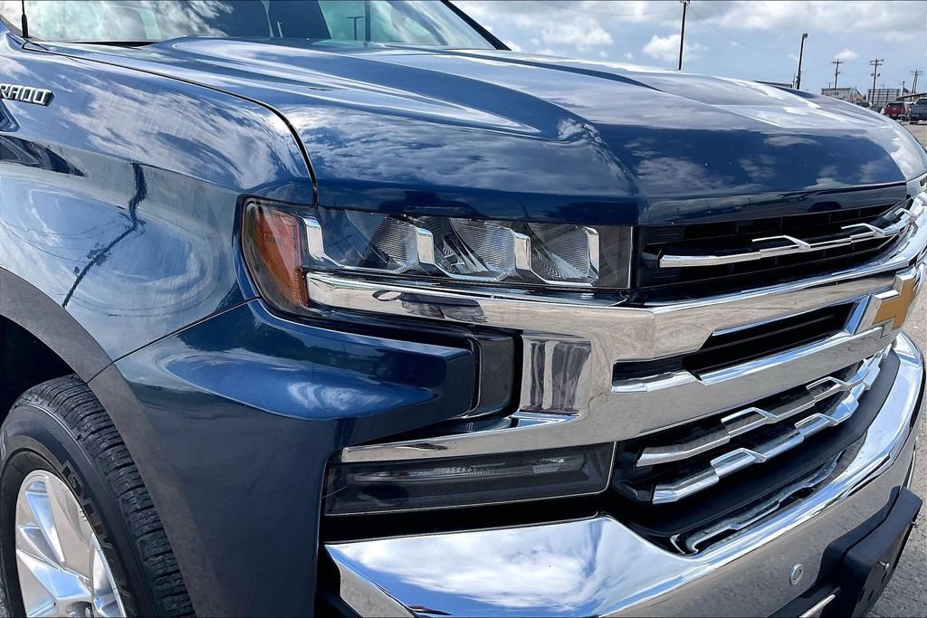 Used 2019 Chevrolet Silverado 1500 LTZ w/ LTZ Premium Package RWD image 33