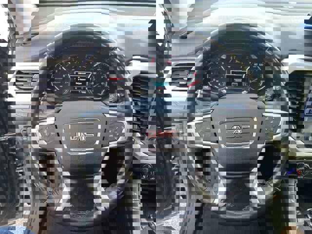 Used 2019 GMC Acadia SLE w/ Driver Alert Package I image 14