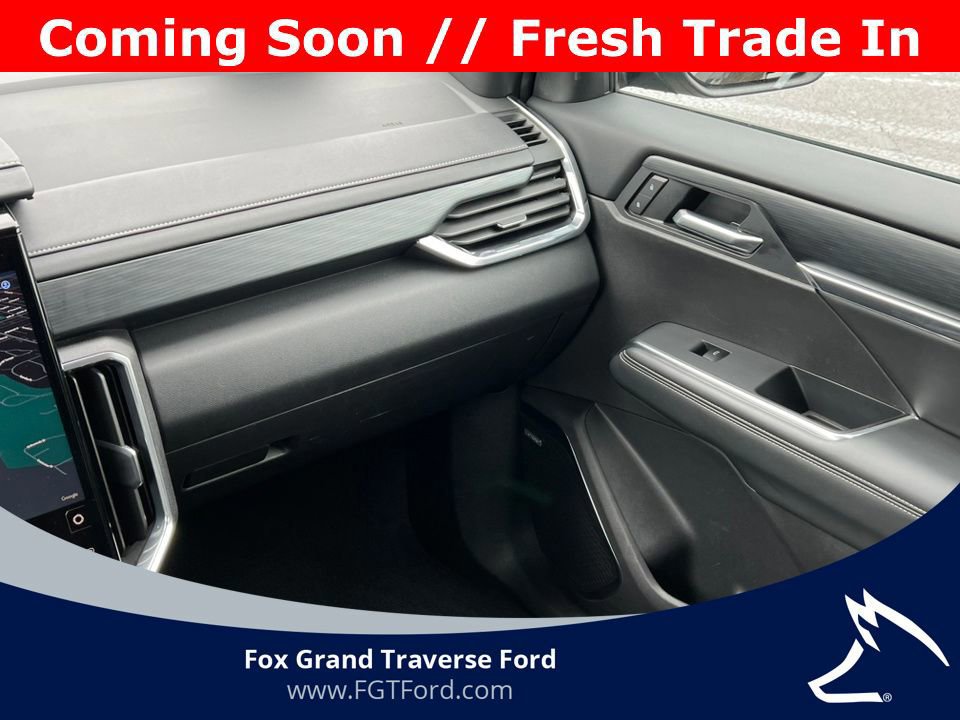 Used 2026 GMC Acadia Elevation w/ Elevation Premium Package AWD/4WD image 35