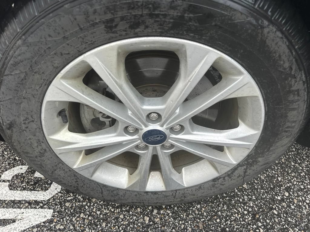 Certified 2019 Ford Escape SE AWD/4WD image 47
