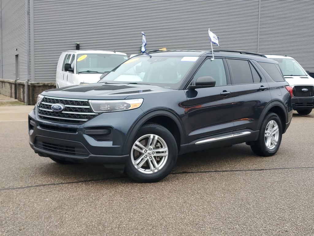 Certified 2023 Ford Explorer XLT w/ Class IV Trailer Tow Package AWD/4WD image 31