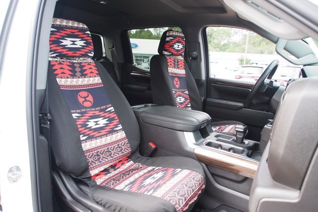 Used 2024 Chevrolet Silverado 1500 LT Trail Boss w/ Convenience Package II image 12